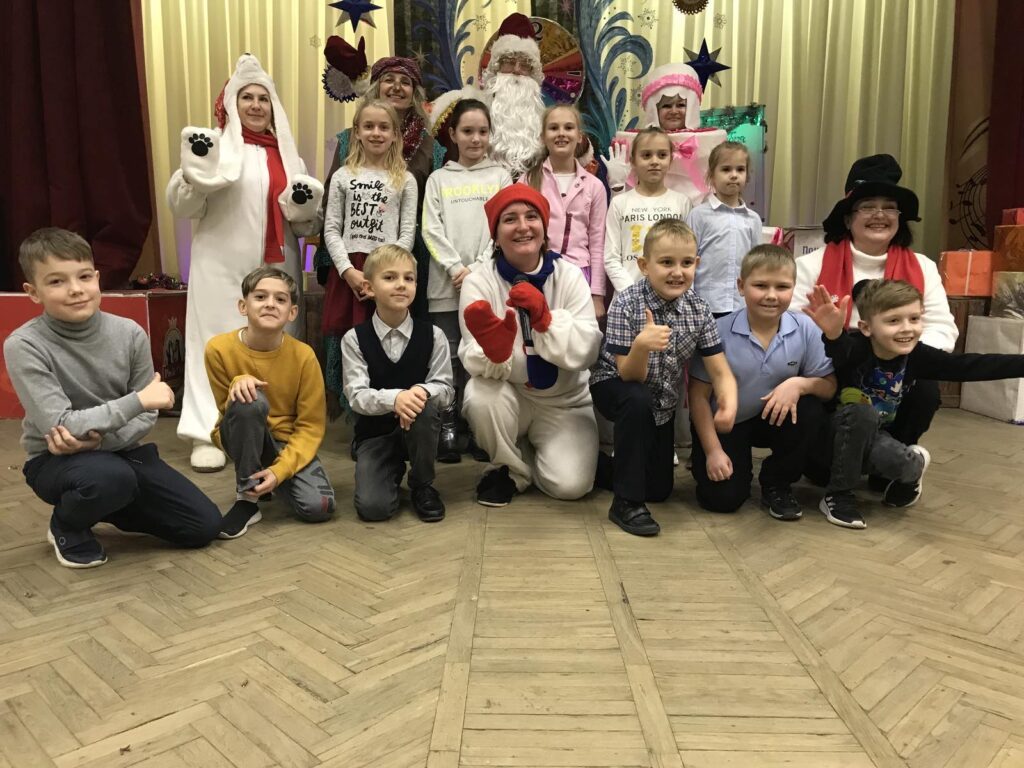 ГБОУ СОШ №2 г. Сызрани | День рождение Деда Мороза, ДК 