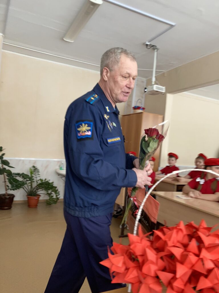 ГБОУ СОШ №2 г. Сызрани | Классная встреча с председателем Всероссийской Общественной организации ветеранов «Боевое Братство», Чернышевым В.М.