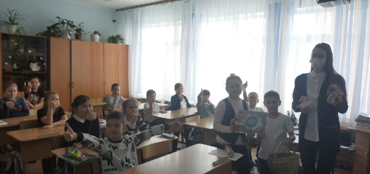 ГБОУ СОШ №2 г. Сызрани | Классная Встреча с Татьяной Толмачевой, научным сотрудником Краеведческого музея