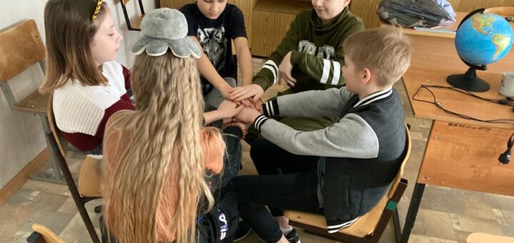 ГБОУ СОШ №2 г. Сызрани | Всемирный праздник День Смеха в 5-а классе