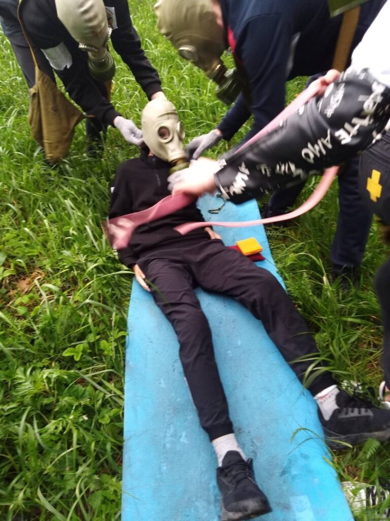 ГБОУ СОШ №2 г. Сызрани | Военно-спортивные соревнования 