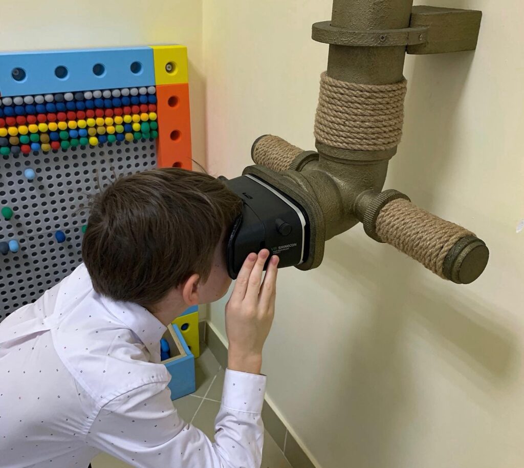 ГБОУ СОШ №2 г. Сызрани | Экскурсия в детскую модельную библиотеку имени Маяковского