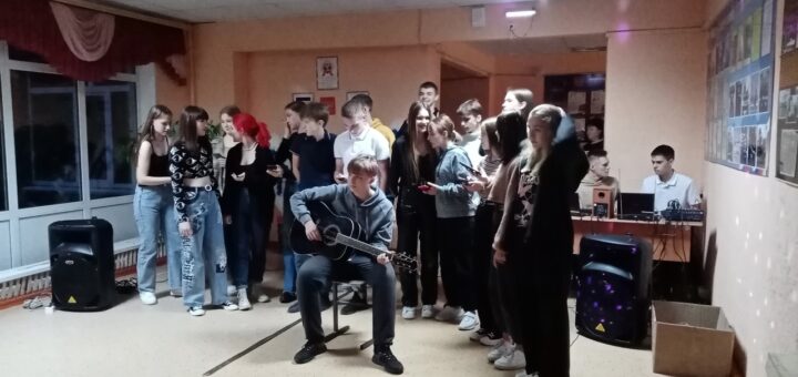 ГБОУ СОШ №2 г. Сызрани | Осенний КВН для старшеклассников