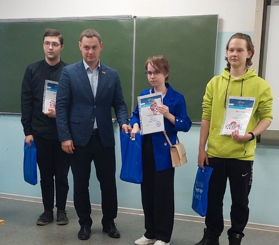 ГБОУ СОШ №2 г. Сызрани | Окружной этап деловой игры  