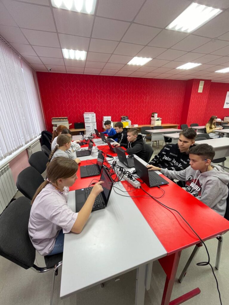 Центр образования цифрового и гуманитарного профилей «Точка роста» ГБОУ СОШ №2 г. Сызрани | Центр образования цифрового и гуманитарного профилей «Точка роста»