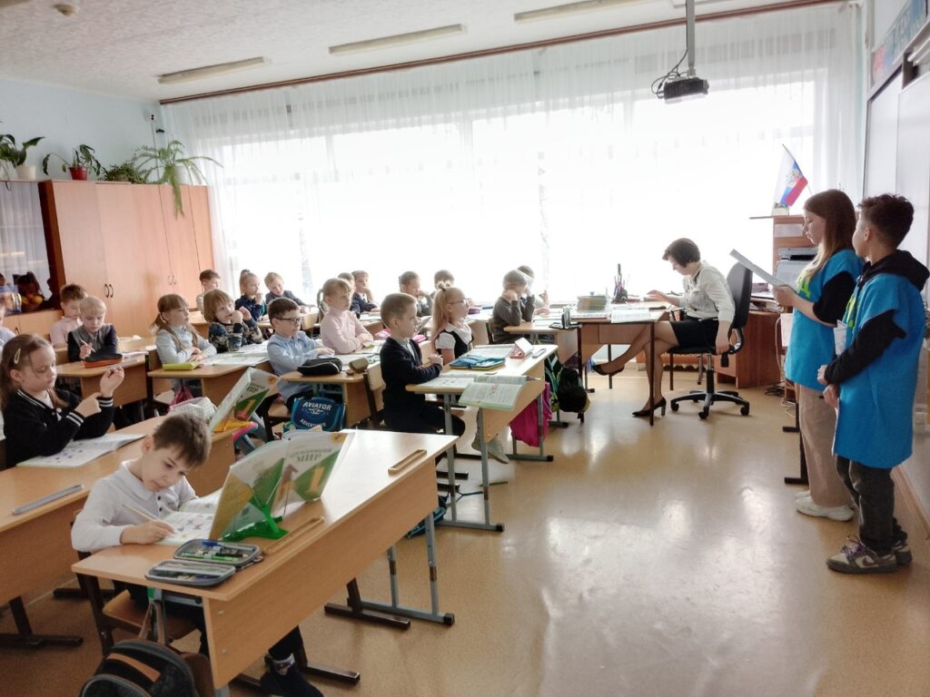 ГБОУ СОШ №2 г. Сызрани | Профилактические беседы по правилам безопасного поведения на дорогах