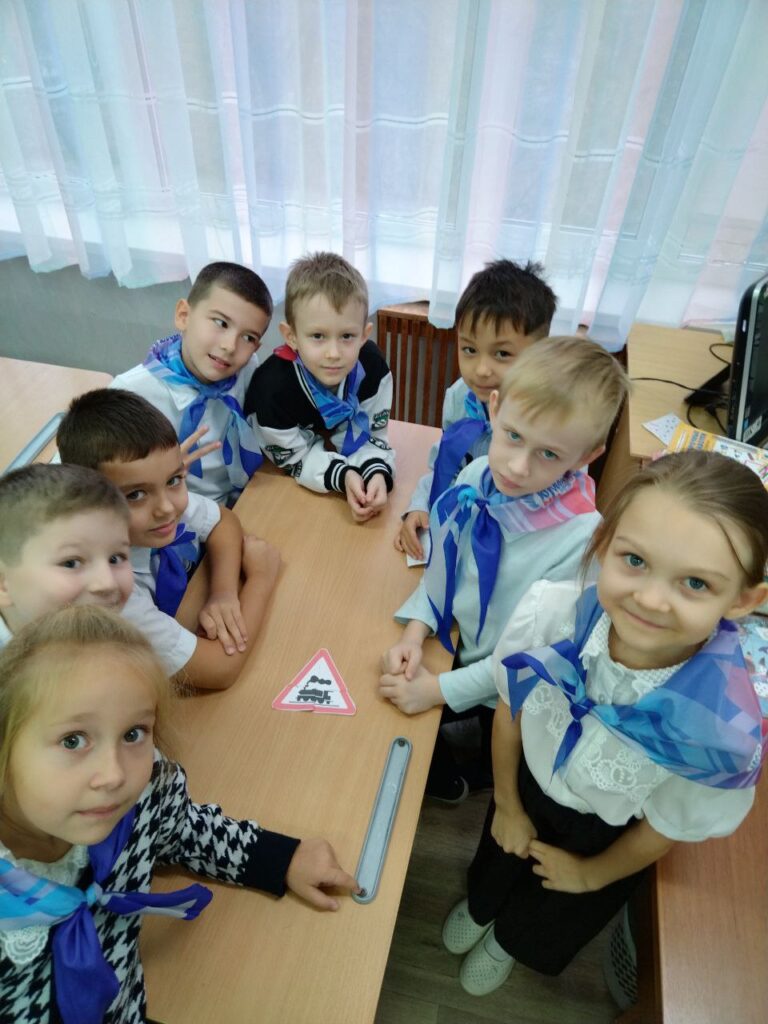 ГБОУ СОШ №2 г. Сызрани | Посвящение в пешеходы