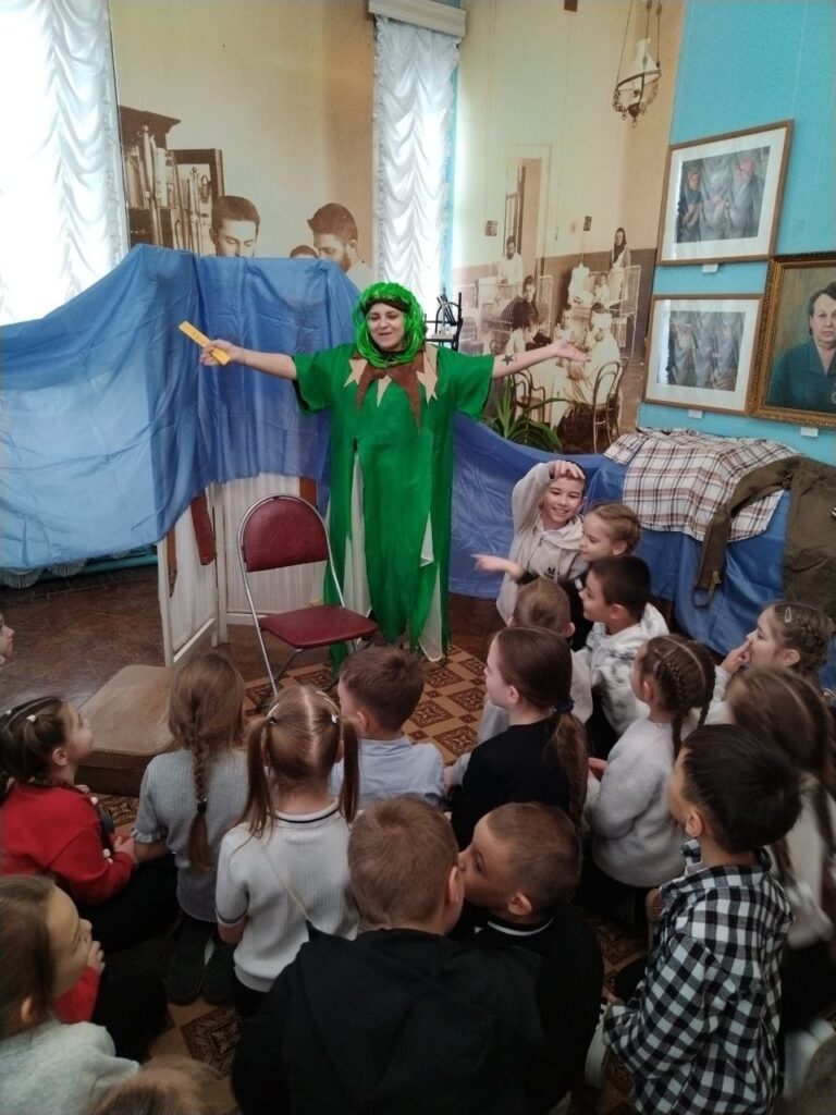 Учащиеся 1-а класса приняли участие в Новогоднем квесте “Там, на неведомых дорожках” ГБОУ СОШ №2 г. Сызрани | Учащиеся 1-а класса приняли участие в Новогоднем квесте