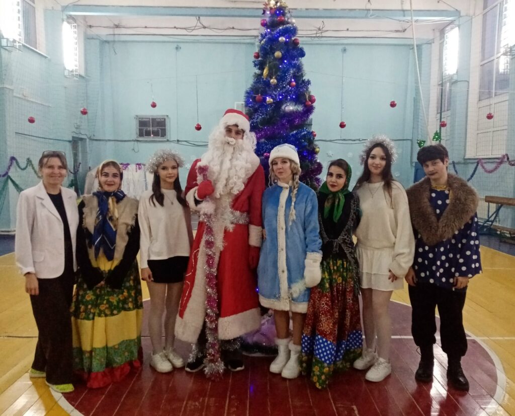 Новый год – волшебный праздник! ГБОУ СОШ №2 г. Сызрани | Новый год – волшебный праздник!