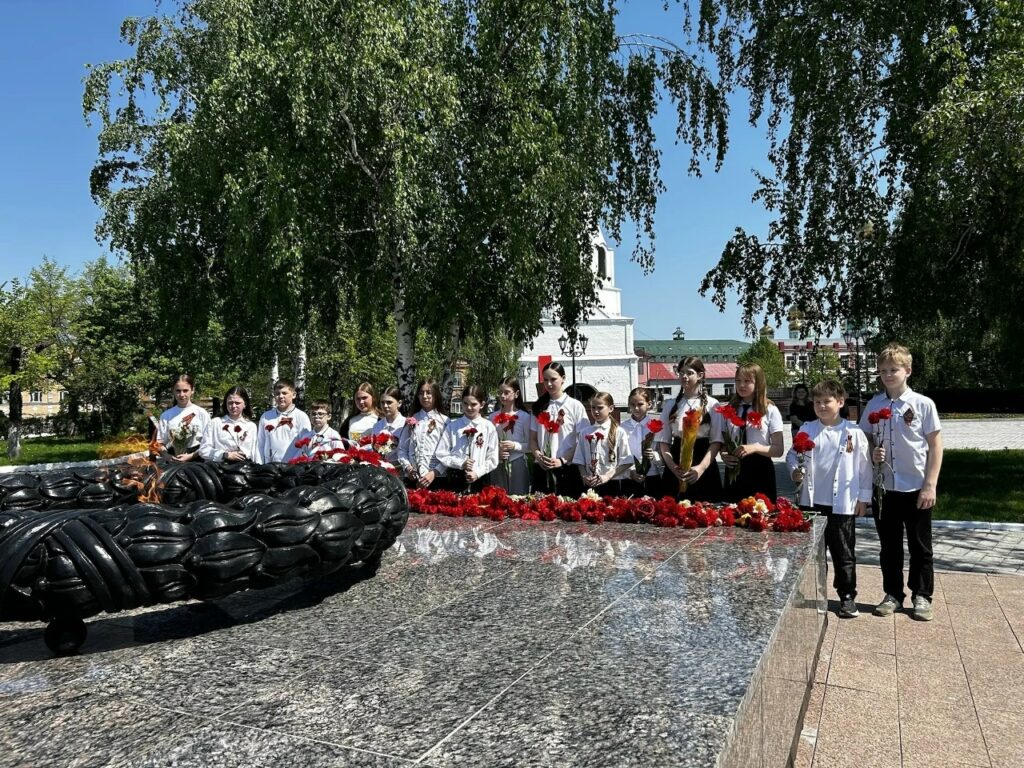 ГБОУ СОШ №2 г. Сызрани | Отряд «Сокол» продолжает традиции патриотического воспитания